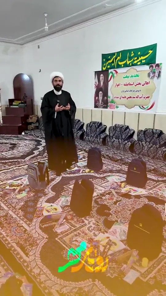 پخش کوله‌های لوازم‌التحریر بین مردم مناطق محروم استان خوزستان